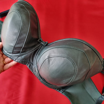 Leather balcony bra D-HH with curved top edge, wider straps


