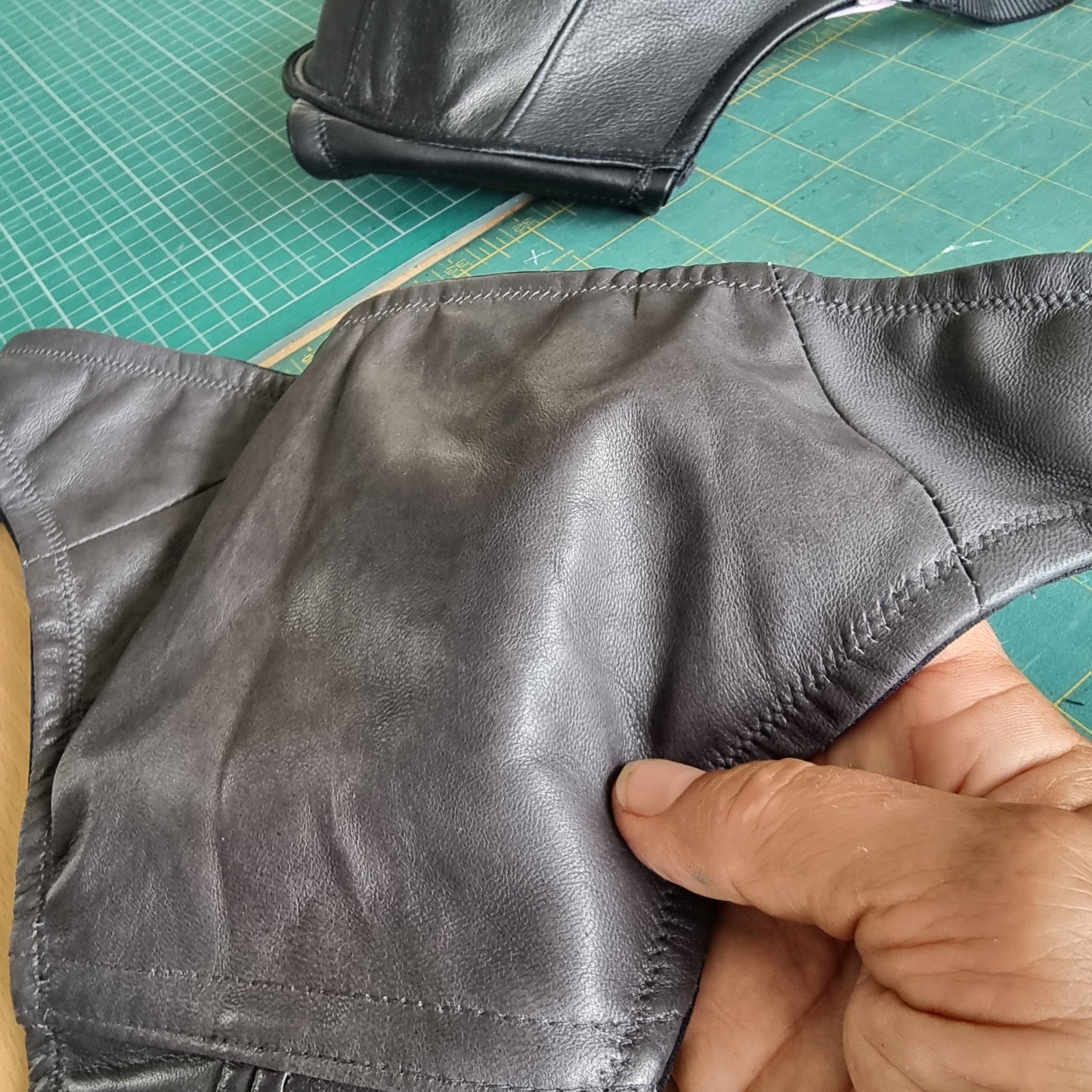 Ouvert Dark Grey size 8