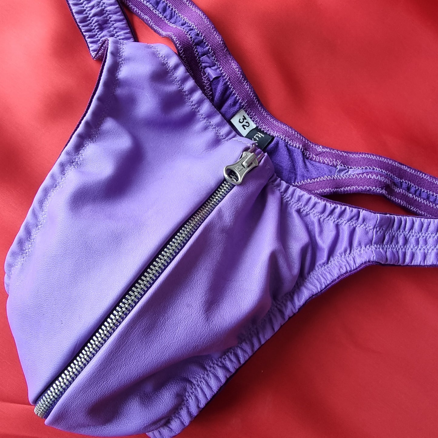 Men's Zip Thong size 32/S Lilac
