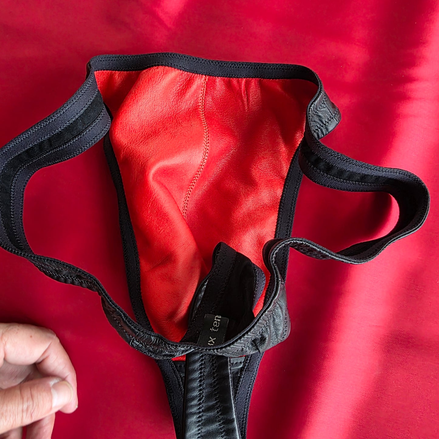 Men's Leather Lined Thong Size 34 Black with Red Lining