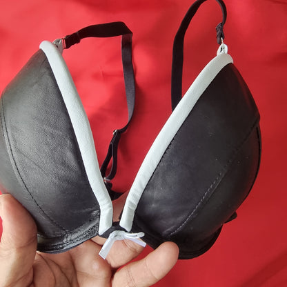 Black & White Padded Plunge Leather Bra - 32D (Pristine)