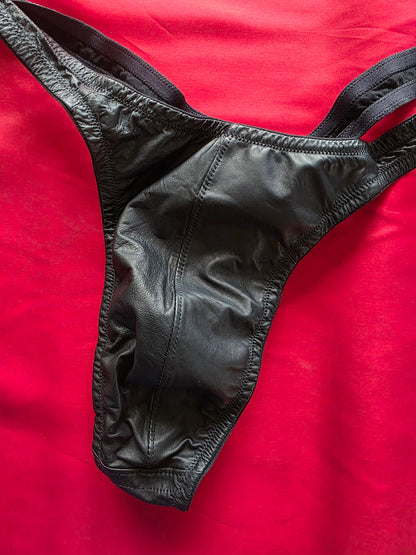 Men's Leather Lined Thong Black and Burgundy size 38