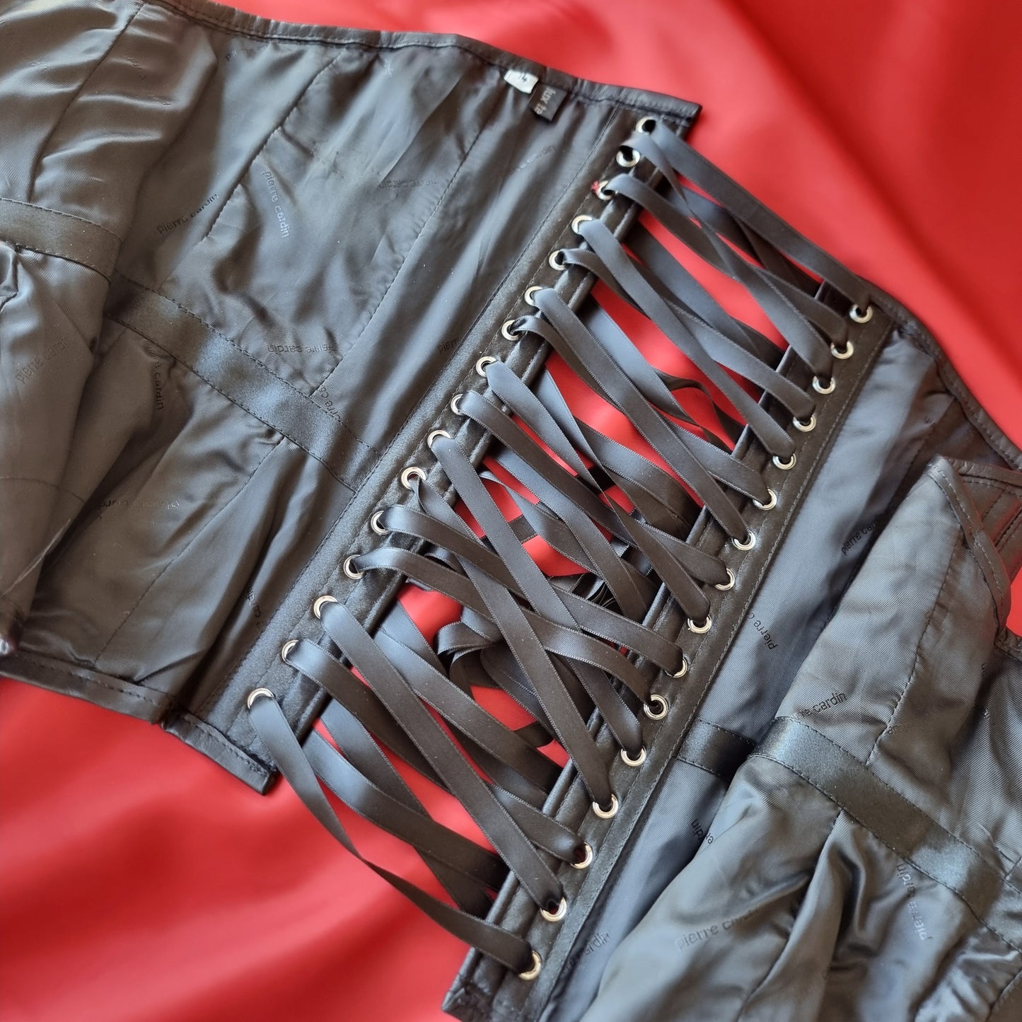 бюстгальтер Джой