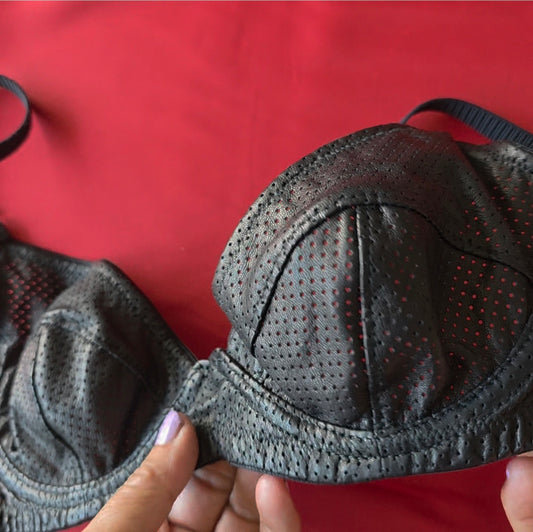 Unpadded underwire bra perforated Black - The Zero-Waste Project (Pristine glove leather)