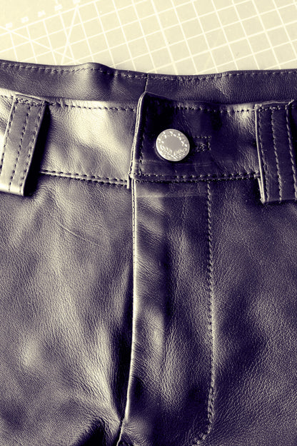 Shorts courts en cuir souple Hunter